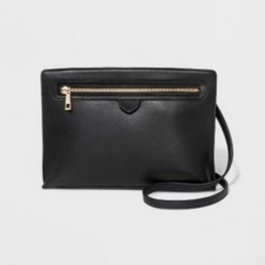 zipper crossbody bag